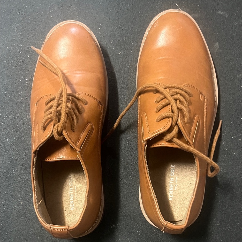 Kenneth Cole Boy’s Brown Leather Oxfords